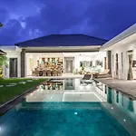 Luxurious 2Bd Villa In Seminyak
