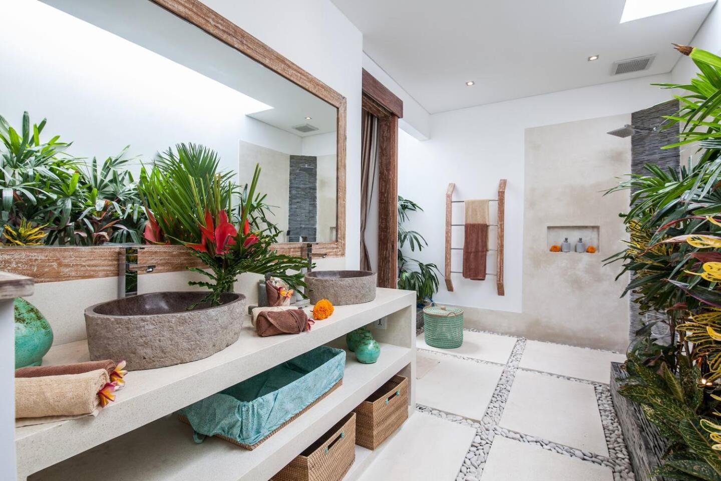 Luxurious 2br In Villa